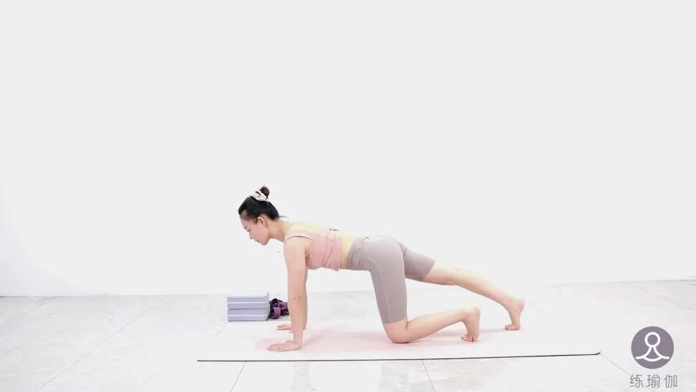 王鸥又有新瓜！与相声演员何九华同框，网友：这是男神收割机啊