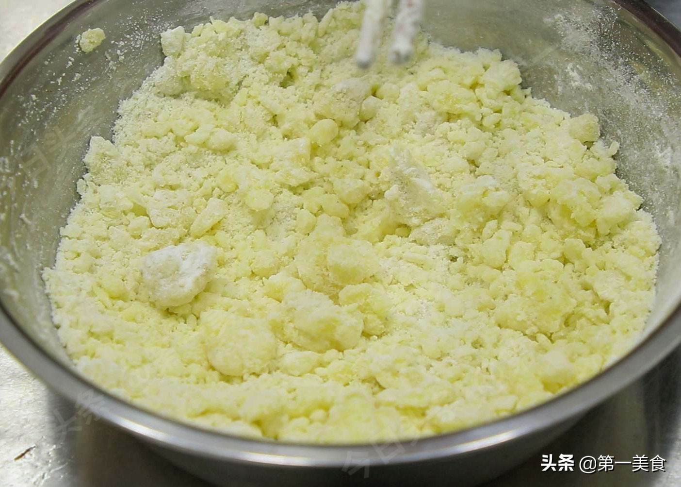 炸各种零食的做法大全（5道过年必备炸货）