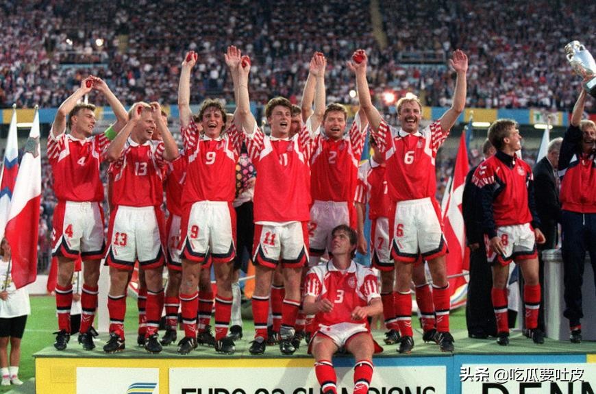 94世预赛西班牙1-0丹麦(世界杯小历史，1994年世界杯欧洲预选赛C组，欧洲冠军无缘世界杯)