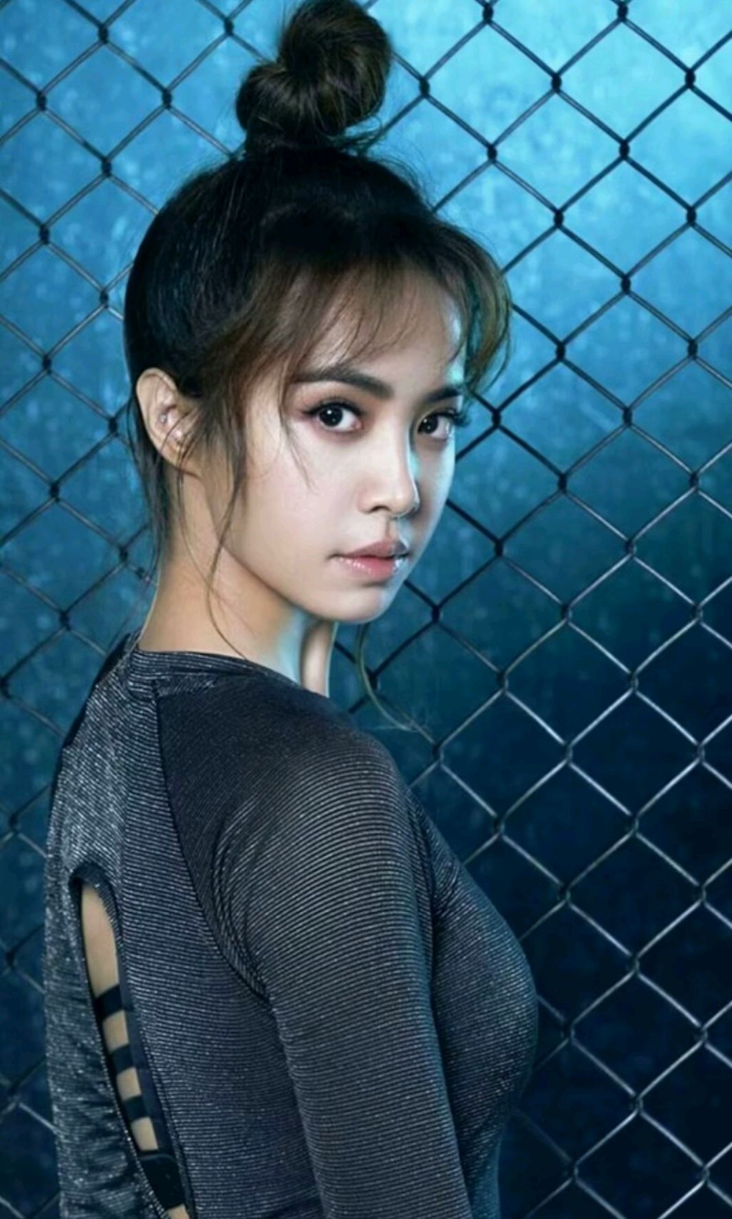 许多网友可能并不了解,年轻的蔡依林是通过选秀节目走向舞台的.