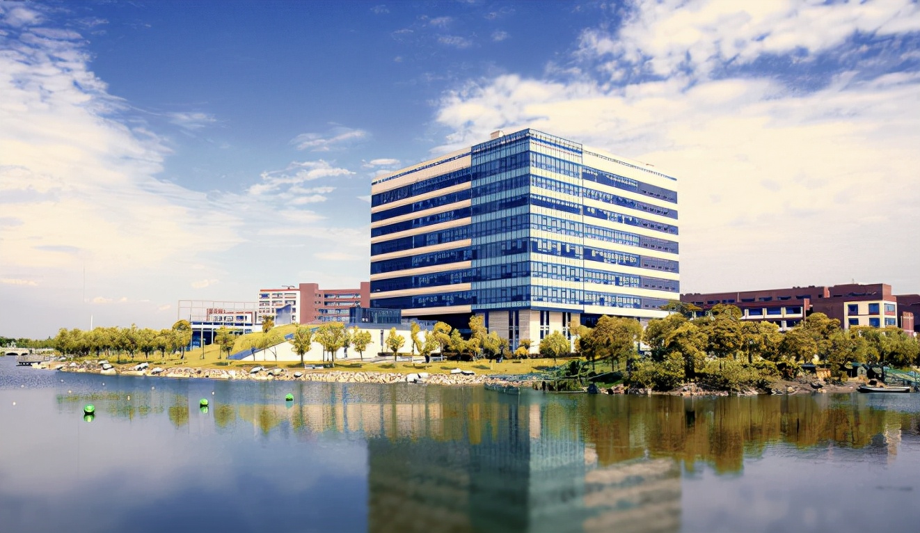 拥有70年历史！上海这所高校：种下最“特殊”的三棵树，价值连城！