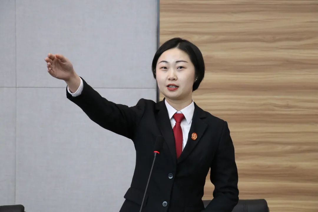 辉南县人民法院祝全体女干警女神节快乐