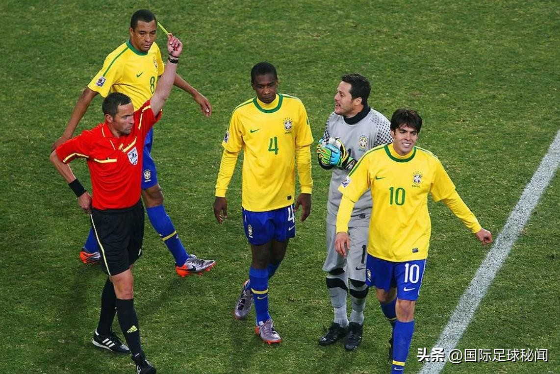 球王贝利之后巴西队在世界杯赛的8位10号球星