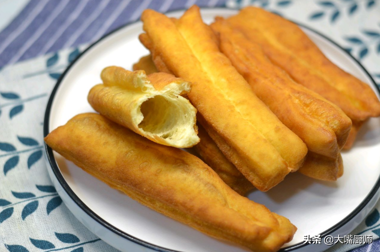 过年了，教你炸油条、糖糕，配方做法全拿走，个个空心，酥脆可口