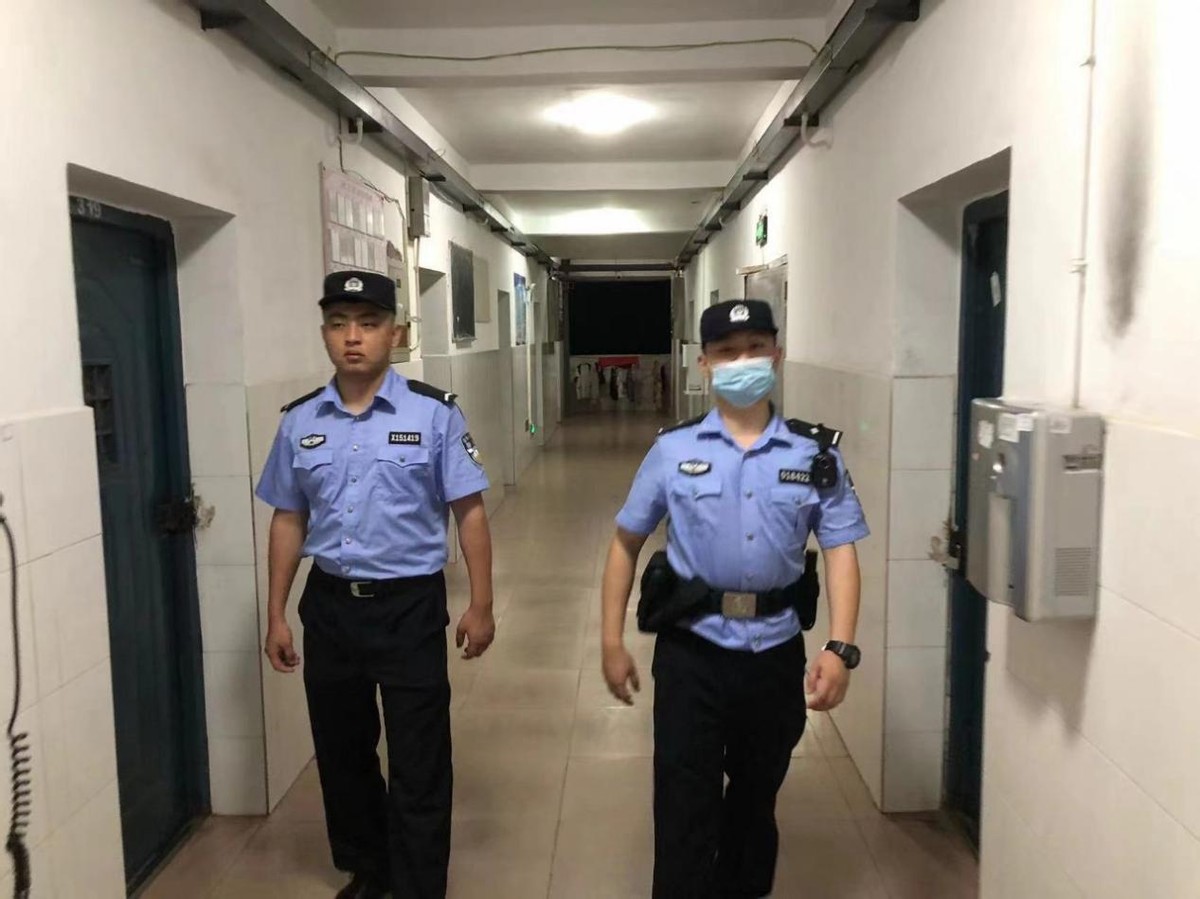 “警”随高考 昌南公安为你护航！