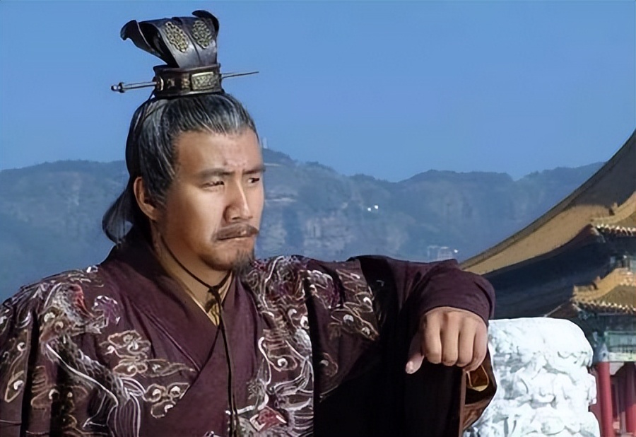 他们竟是父子关系!这五对明星让你大开眼界,认识3对就很好啦!