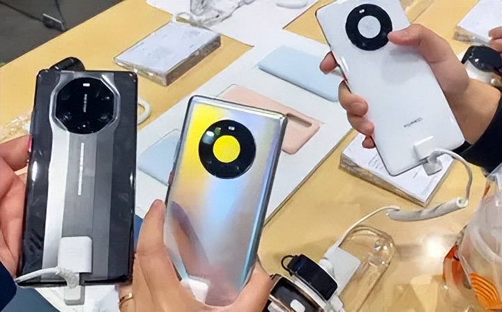 目前最值得买的3款手机，性能体验都处于顶尖水平，最低仅3499