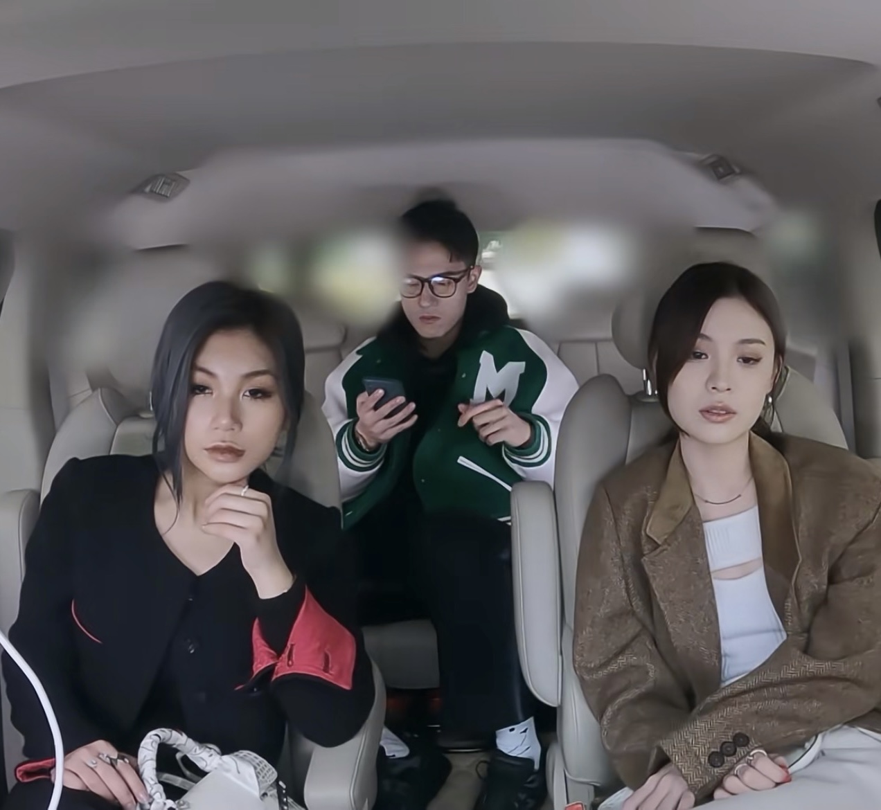 重庆相亲节目有哪些一起探恋爱上线被骂最多的张紫茜在多人相亲局中超