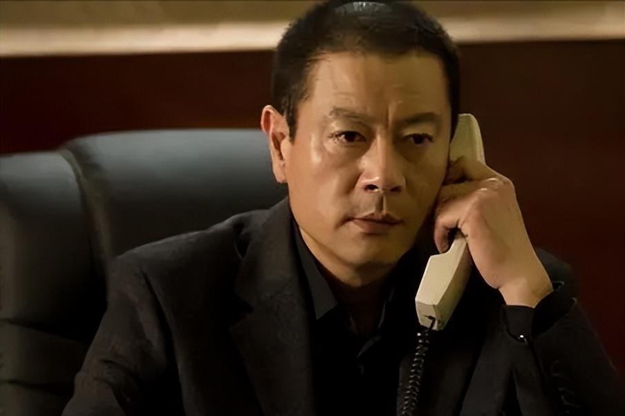 演员巫刚:离婚20年无儿无女,63岁仍单身,和陈瑾相伴21年不孤单