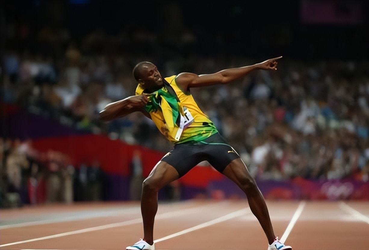 nba,女篮,橄榄球,足球,甚至刚刚结束的亚洲杯,都有人先后做了这个庆祝