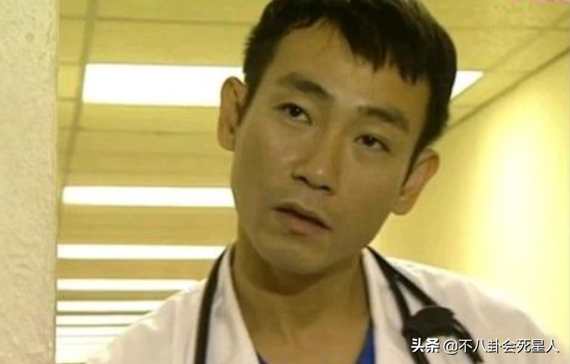 TVB的这些男星太显老，不到30岁就演老头，40岁成“爸爸专业户”