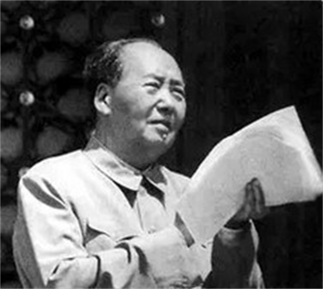个个都能翻江倒海，毛泽东用什么镇住十大元帅？