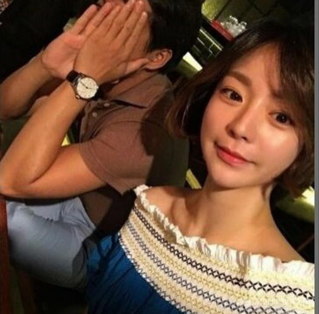 朴有天黄荷娜怎么认识("劣迹千金"黄荷娜:曾把男友朴有天送进牢房,后