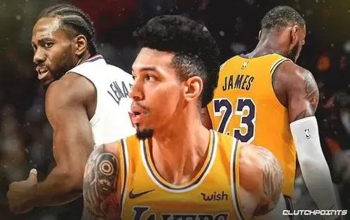 nba現(xiàn)役能成為巨星的有哪些（NBA現(xiàn)役最勵(lì)志的八大球星，巴特勒名利雙收，約基奇逆天改命）