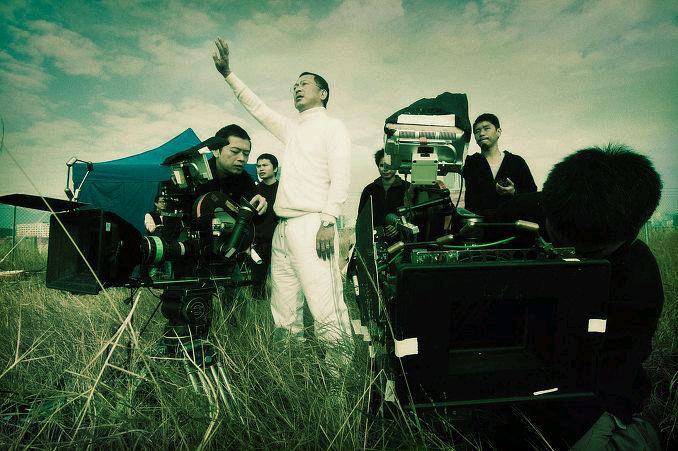 明日天涯电影免费观看("黑帮教父"杜琪峰纵横影坛40年,导演电影票房