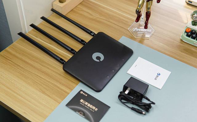 不用拉网线，插电就有网，1G一分钱，全国通用，蒲公英4G路由器