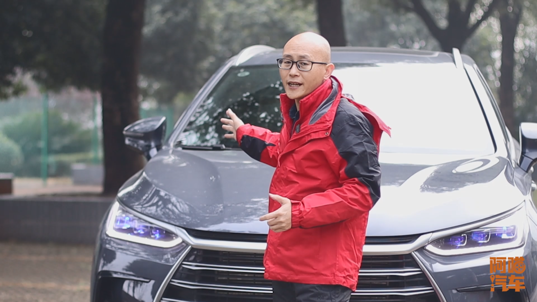 比亚迪再创技术奇迹，新能源汽车引领未来