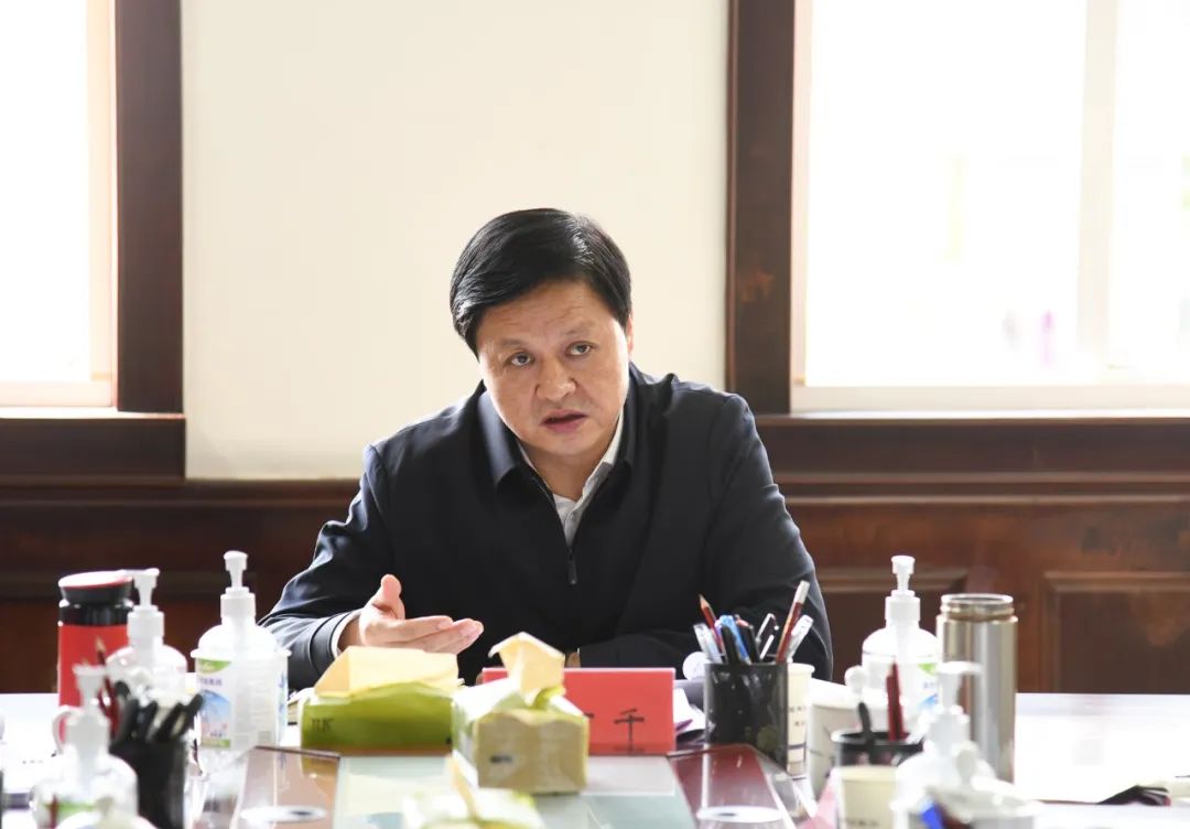 市人大常委会党组举行2022年第十二次会议 传达学习全国两会精神