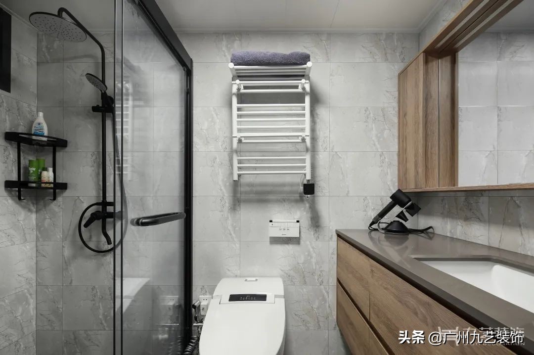 整屋案例 | 35万打造广州180㎡质感现代轻奢风