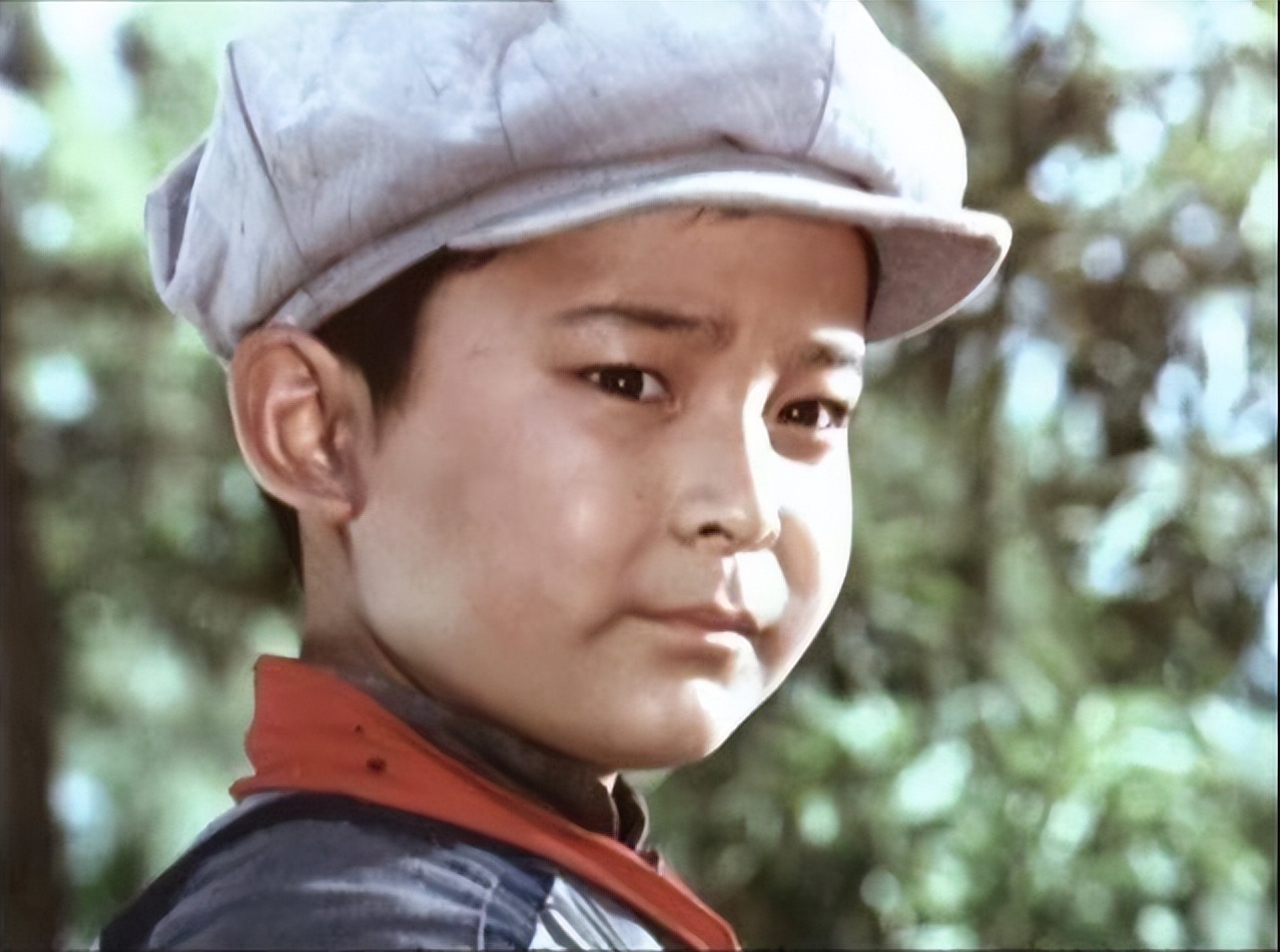 "潘冬子"祝新运:12岁走红,娶大三岁二婚妻子,今年61岁了