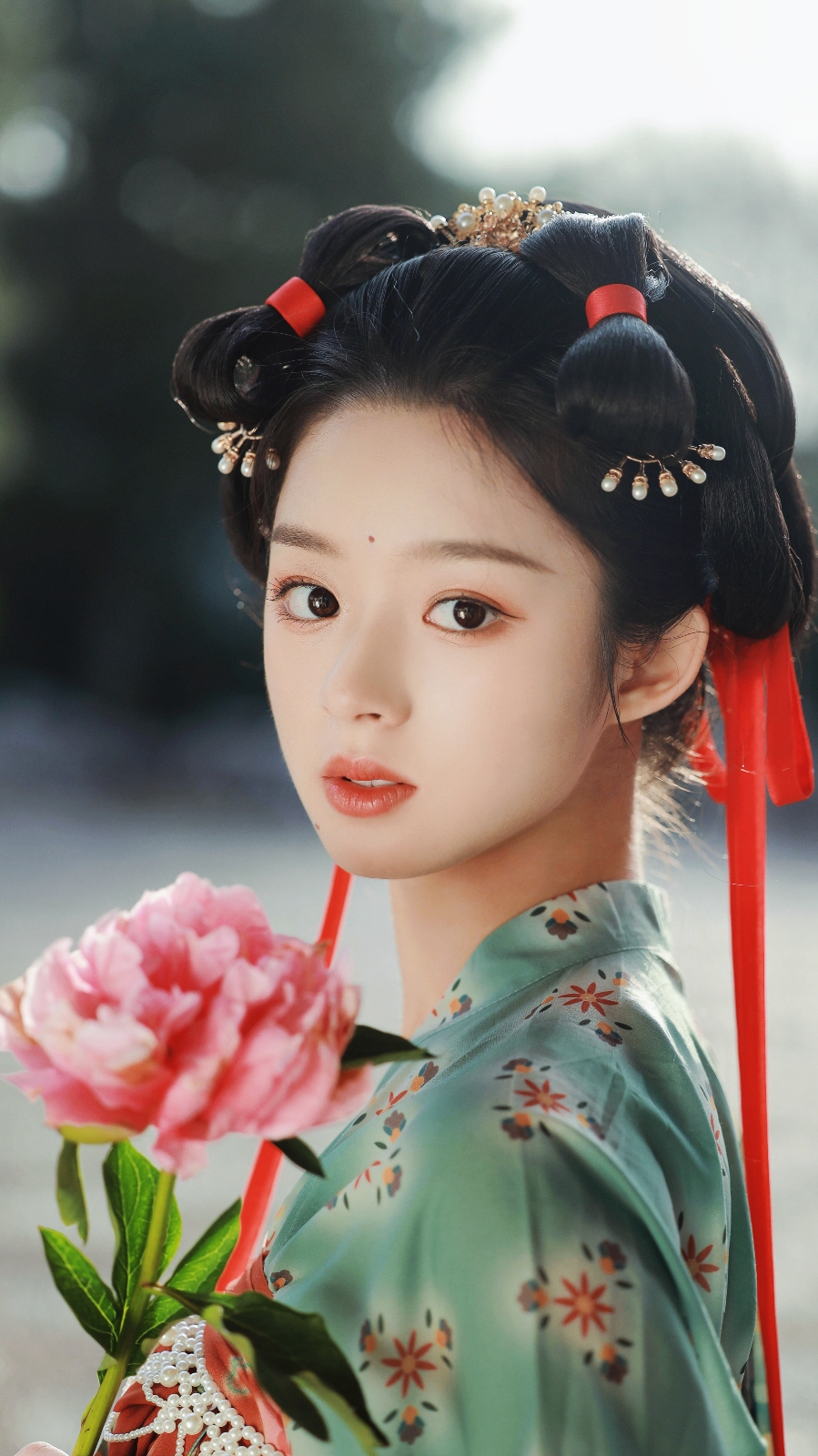 古装写真|"小楚乔"黄杨钿甜