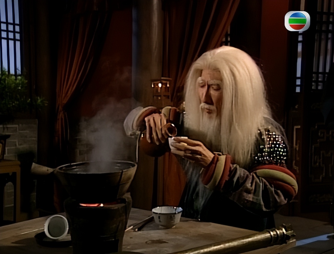 《倚天屠龙记》吴启华和苏有朋版角色对比，各有千秋，谁更强？