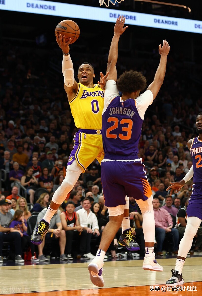 nba内线为什么很空（为何威少那么努力训练，可依旧练不出来投篮？）