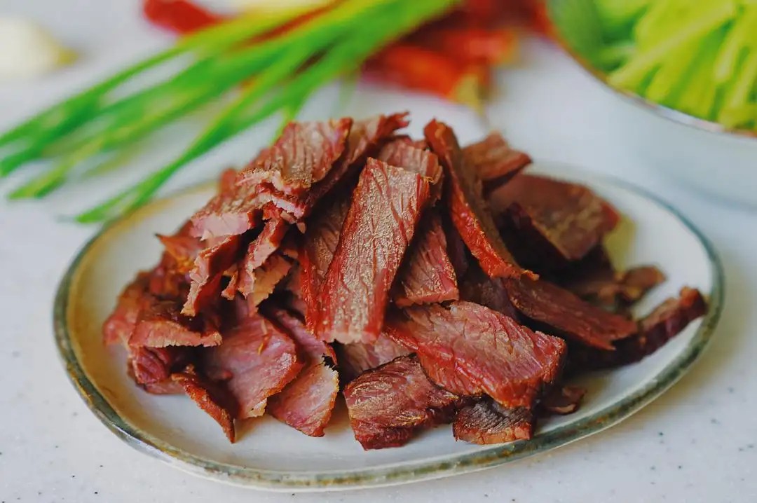 圖片[3]-【小炒臘牛肉】做法步驟圖 爽口美味超下飯 孩子們特喜歡-起舞食譜網(wǎng)