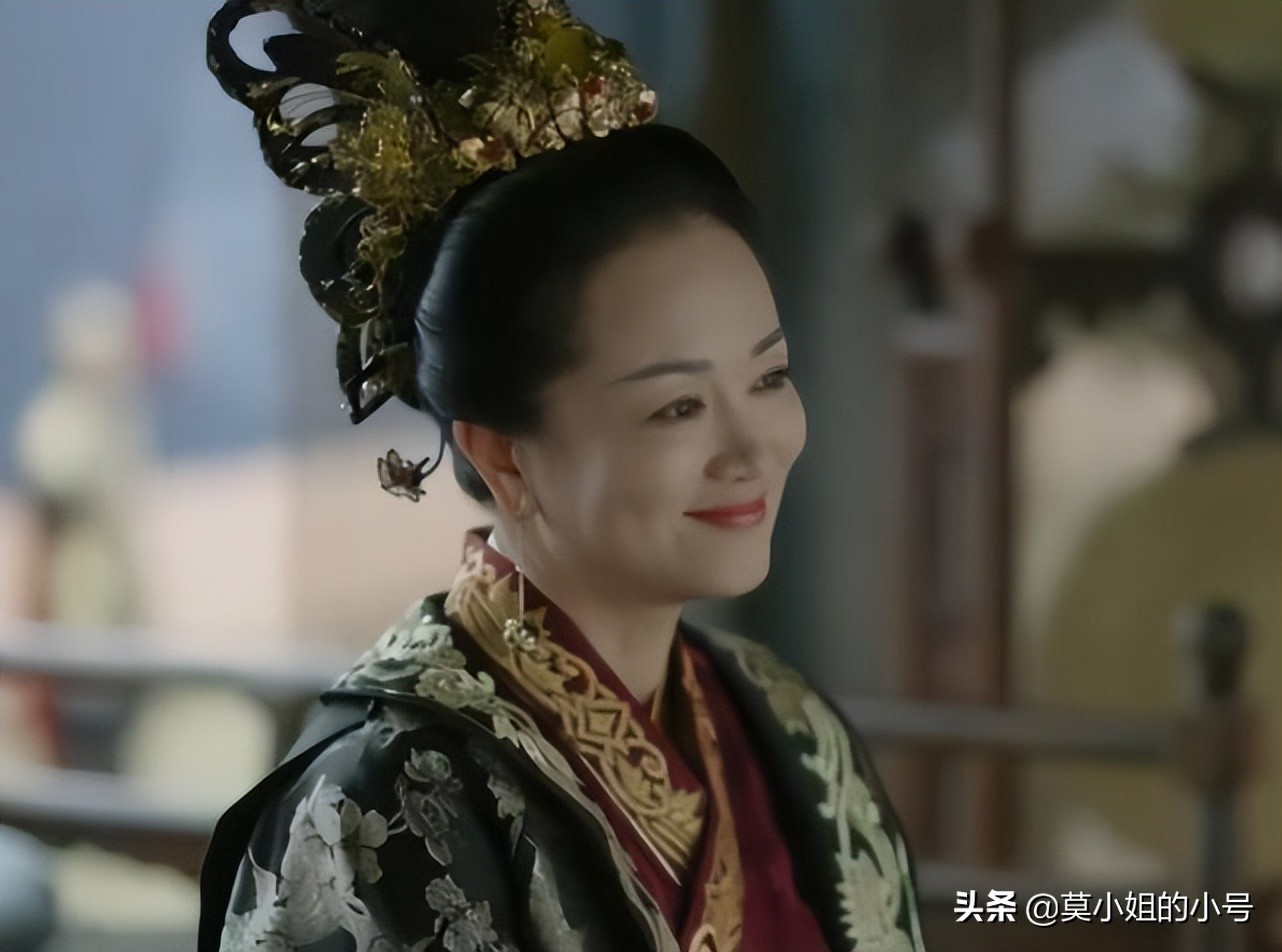 8位妈妈专业户，年轻时都是美人坯子，有人赛过初恋，最大67岁