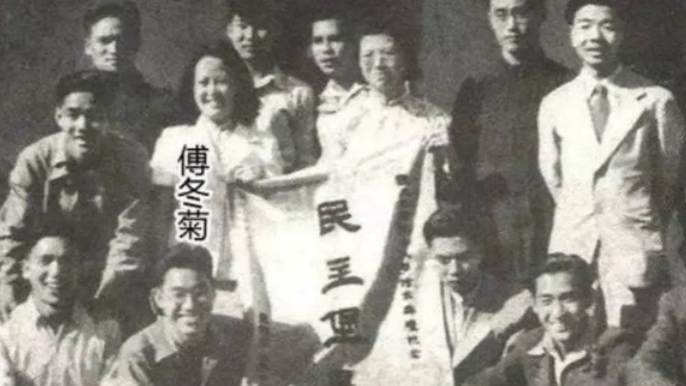 傅作义女儿傅冬菊，曾为和平解放北平立下了功劳，后来结局怎么样