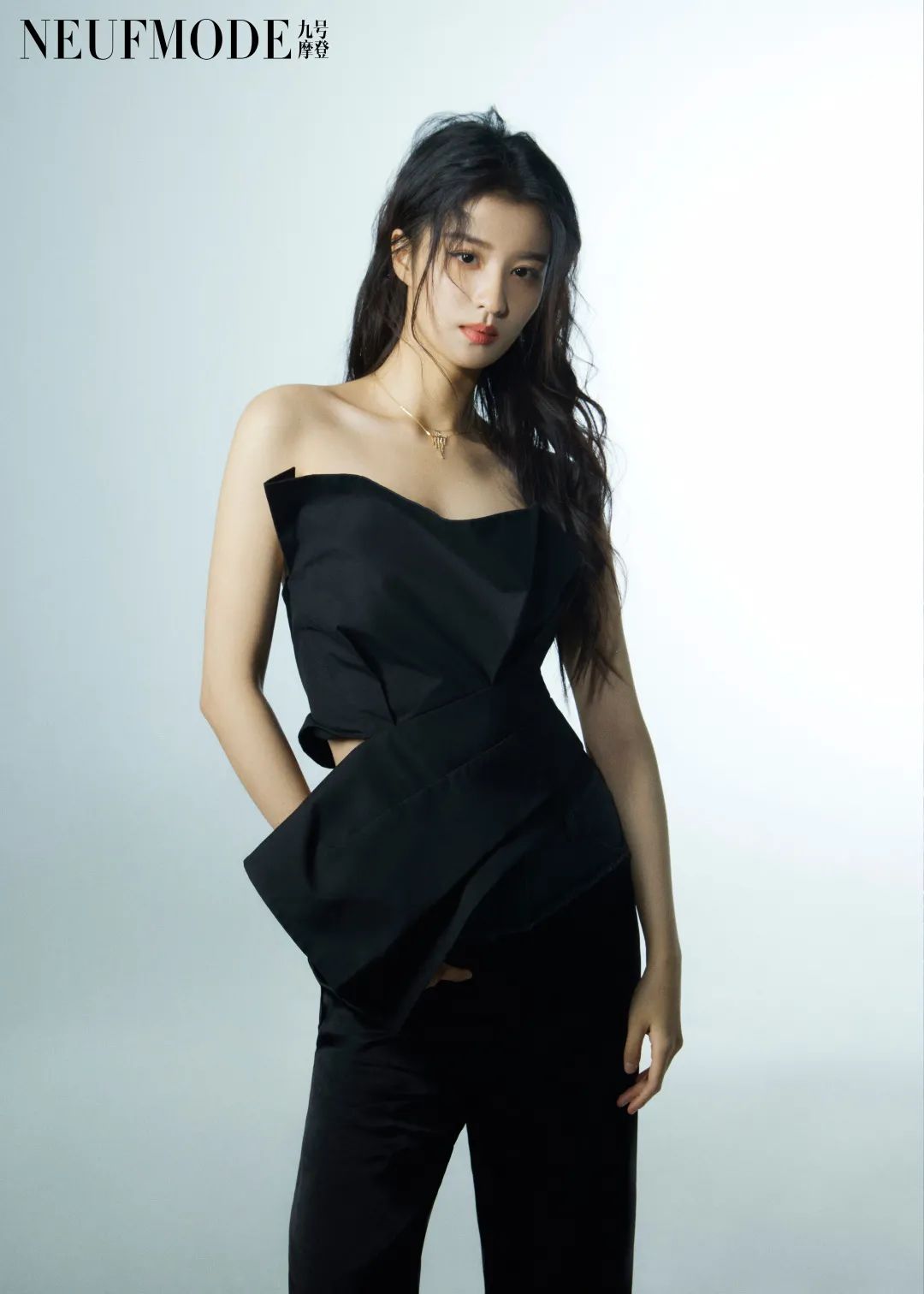 性感女神王楚然身材展示惊艳一众,网友称其为娱乐圈绝对天花板!