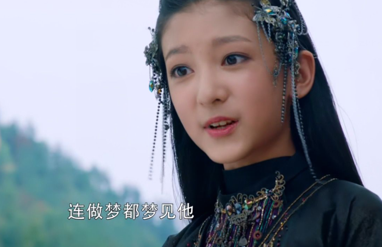 演完《周生如故》再演《沉香如屑》，差点没认出，圈子后继有人了