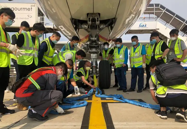 28年前，西安6.6特大空难纪实：维修人员插错2个插口，160人全部遇难…