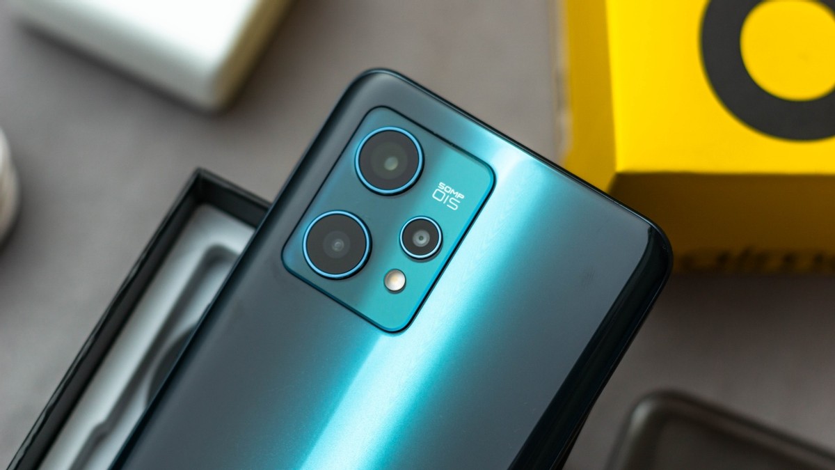 2022年全球公认的最佳中档手机，超高的性价比，让你忘记高端旗舰