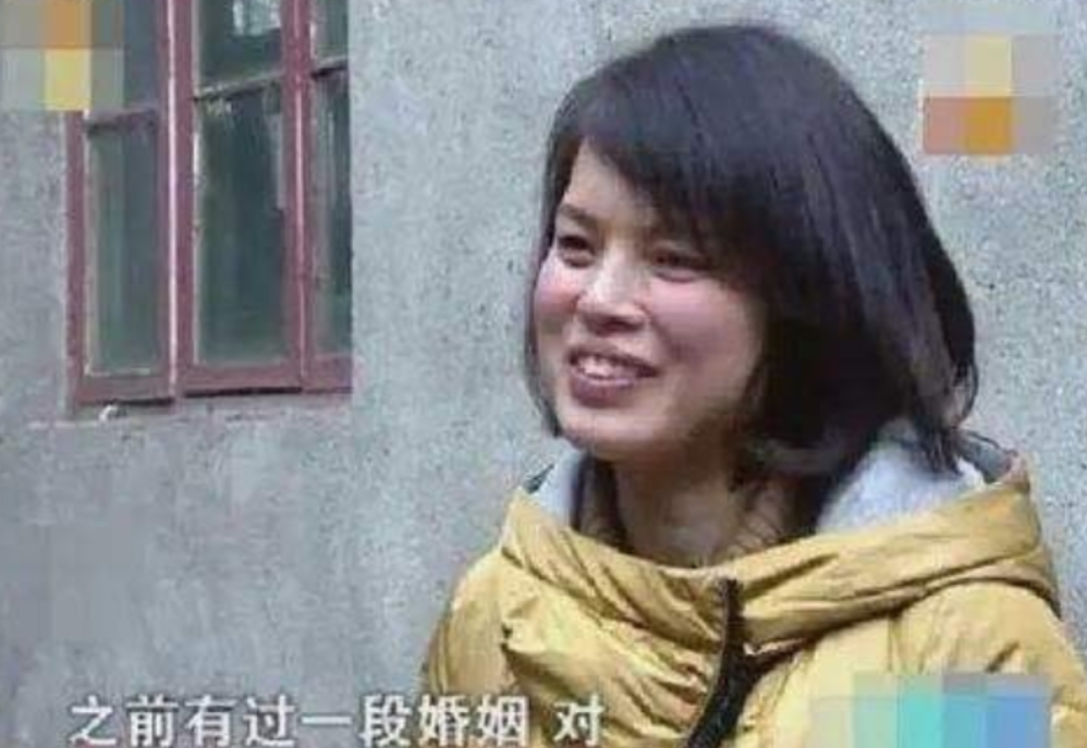 2012年，湖南38岁女教师追求65岁环卫工：除了你，别人都是将就