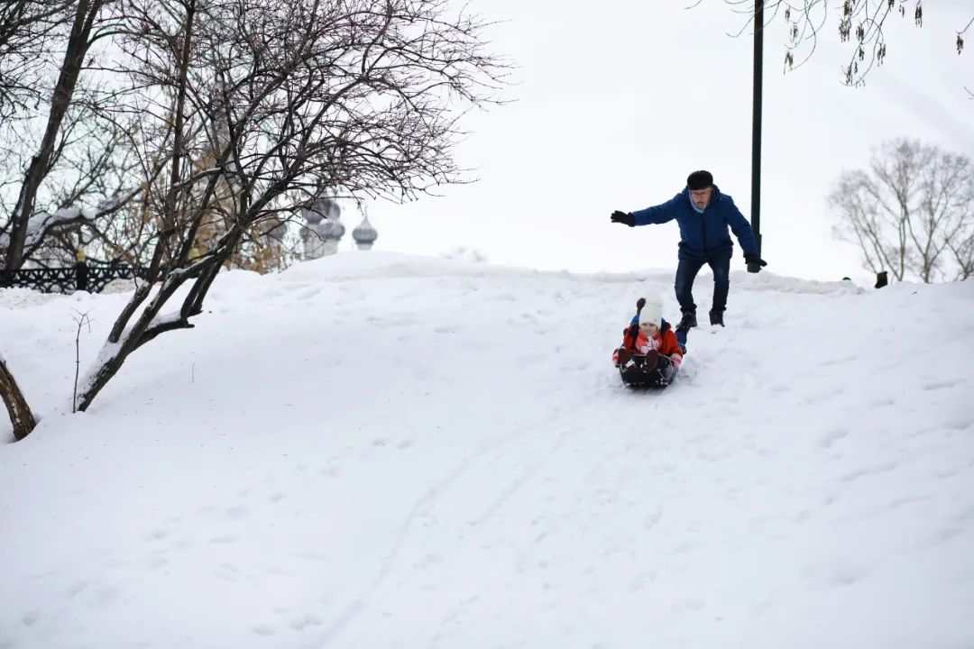 下雪啦！这10首“雪诗”，最适合带着孩子一起读