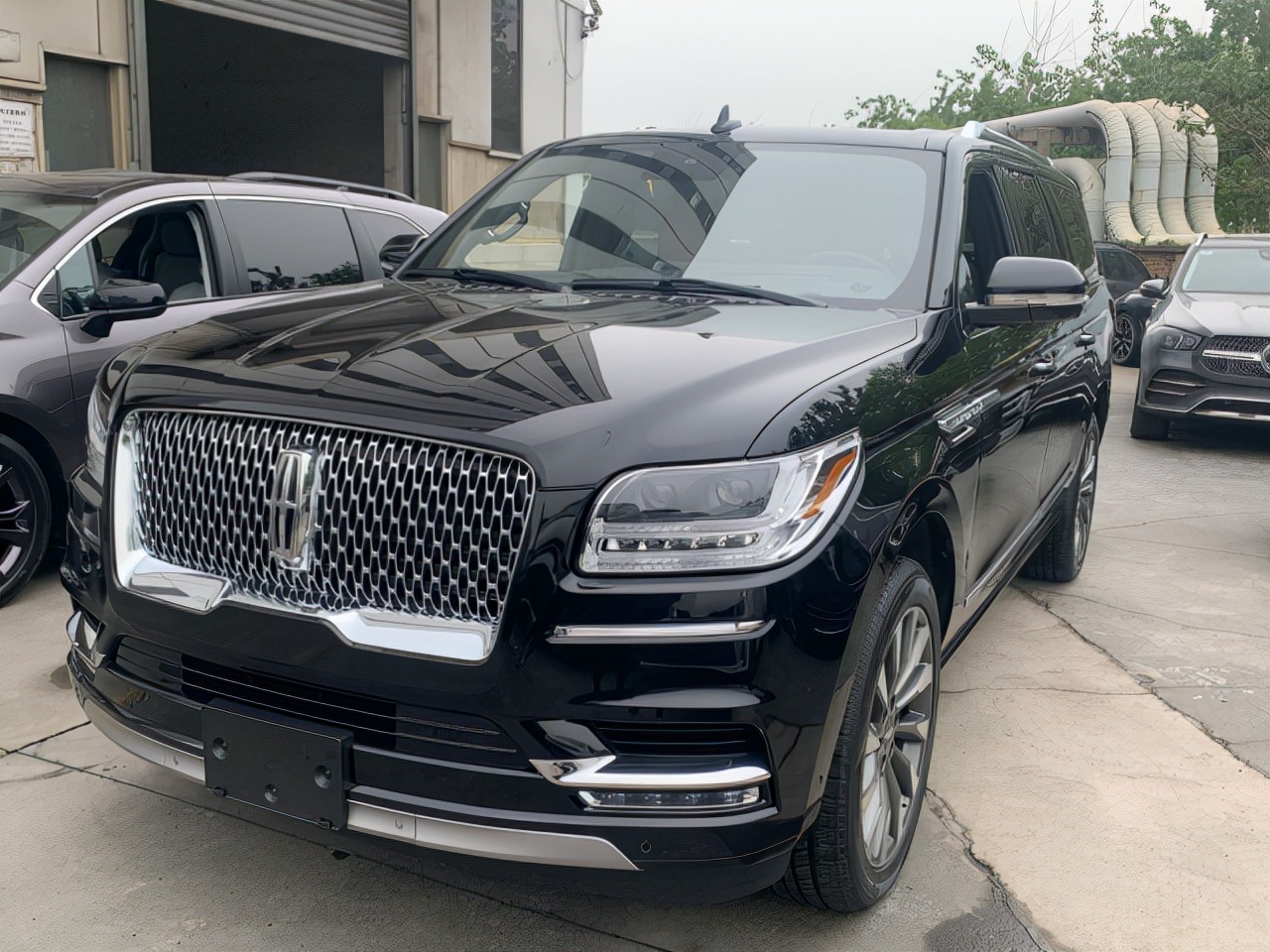 2021款林肯领航员3.5tt平行进口最新优惠政策