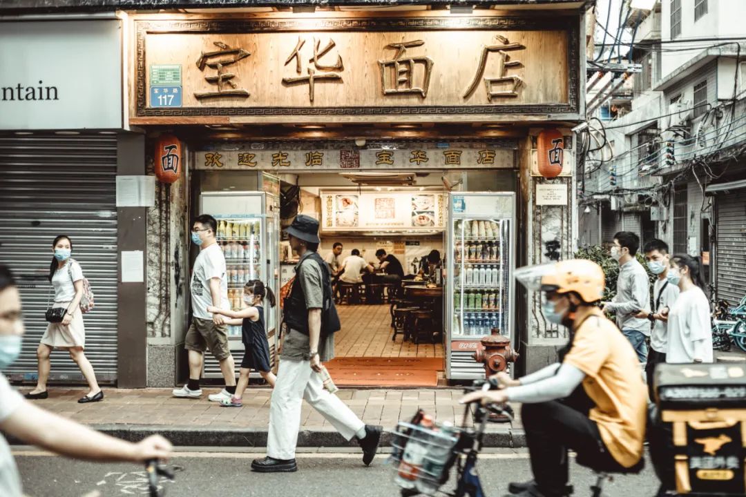 内娱几乎找不到的综艺，TVB拍出两季大爆款，一打开全是人情味