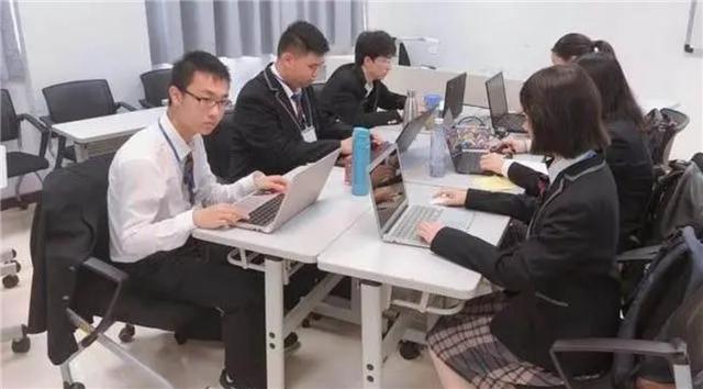 15岁高一少女解决世界难题，婉拒央视采访：可别让我妈看到