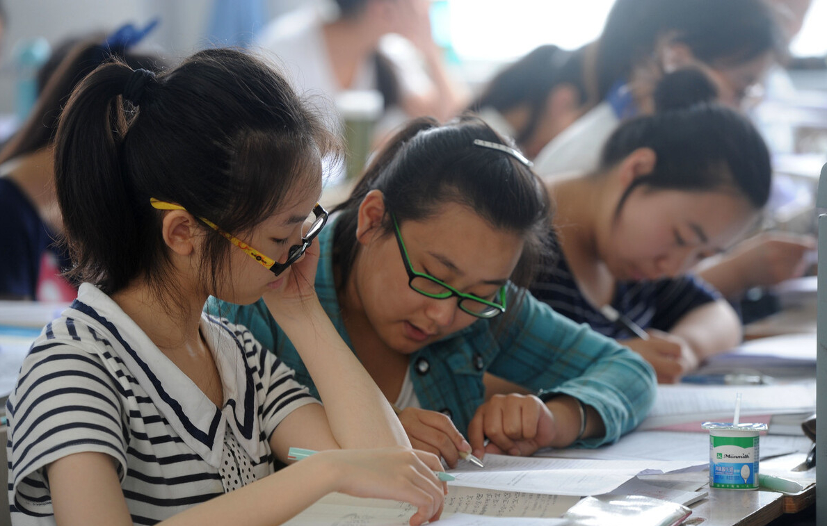 2022高考迎新规，4类学生可能无缘高考，复读生会受到影响吗？