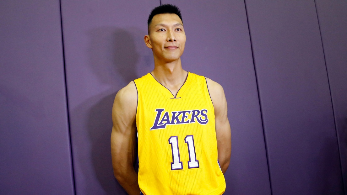 易建联在nba打过季后赛吗（关于易建联 您可能不知道的十件轶事）