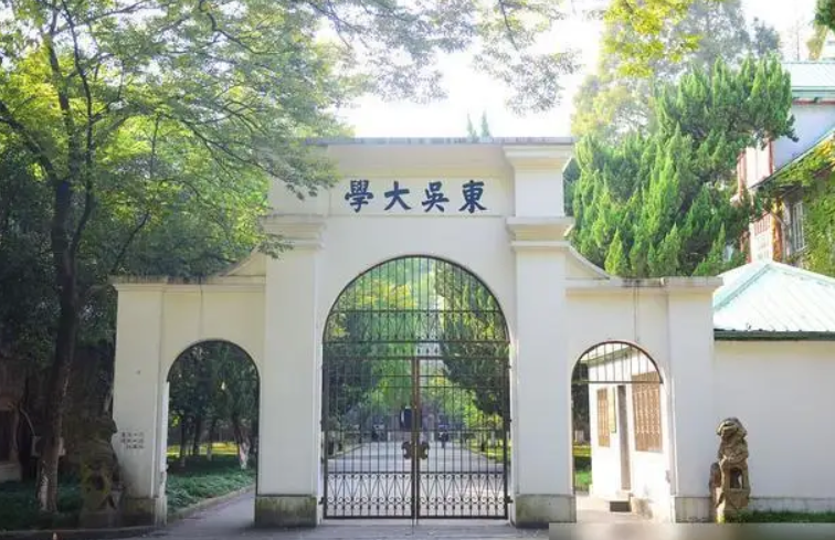 上海40所大学分为8档，考上前3档已经很优秀了，你在哪一档？