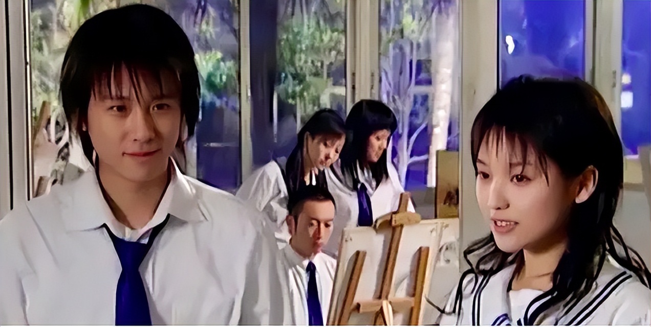 20年后再看《十八岁天空》，最漂亮的竟然不是蓝菲琳而是她们两个