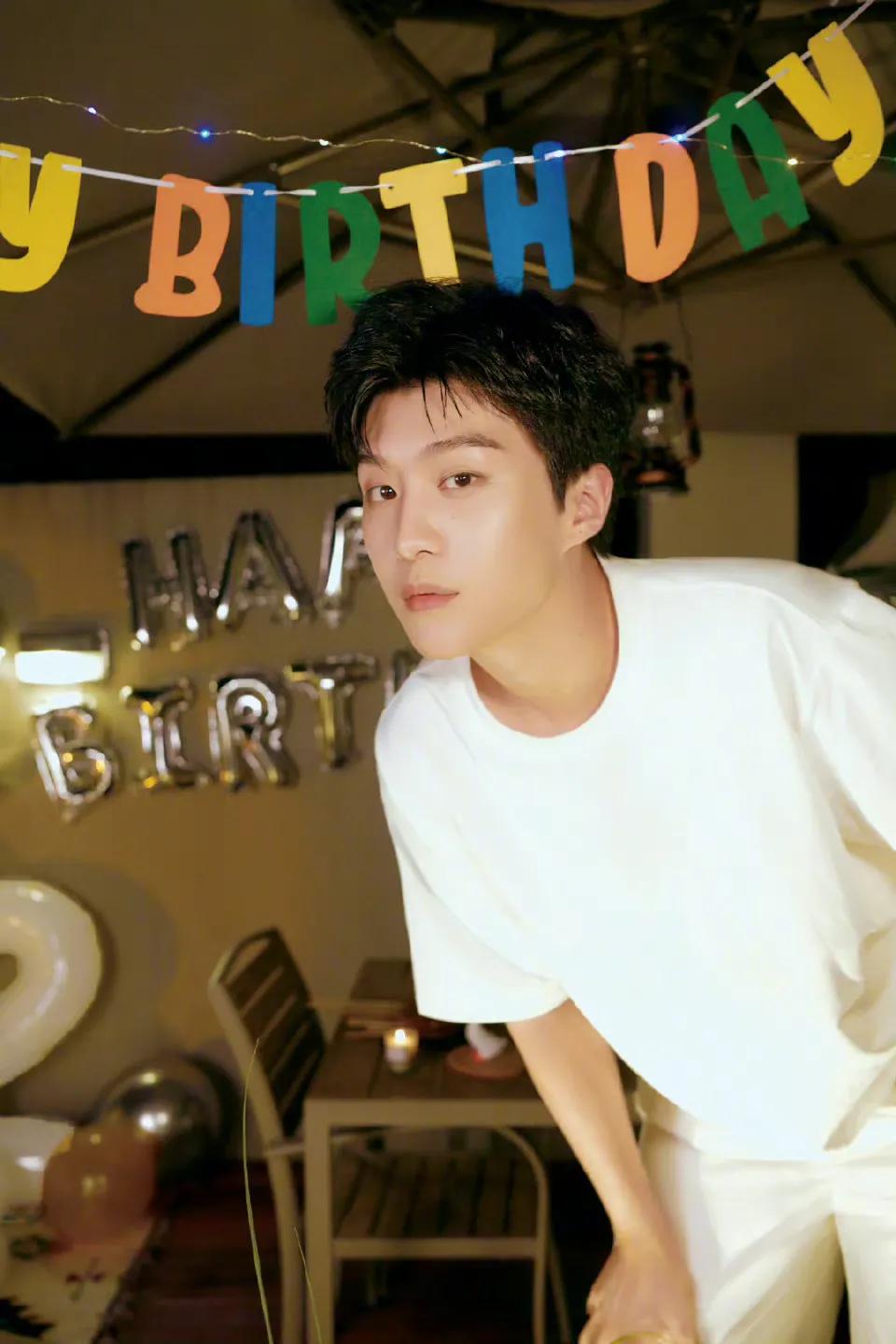 6.16图：檀健次 侯明昊 迪丽热巴 于朦胧 赵丽颖 易烊千玺 吴磊 胡兵 沈月