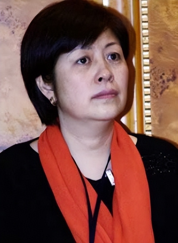 星二代泛滥、关系户扎堆、富二代遍地，娱乐圈已成为“世袭制”?