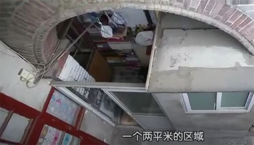 北京1家5口蜗居19㎡老房，空间逼仄！设计师爆改成5室2厅别墅