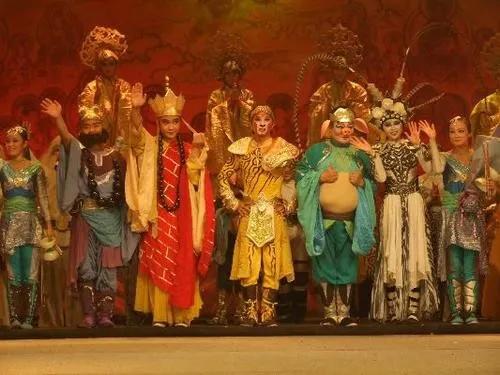 古典名著《西游记》，被翻拍过多少个版本了？谁知道