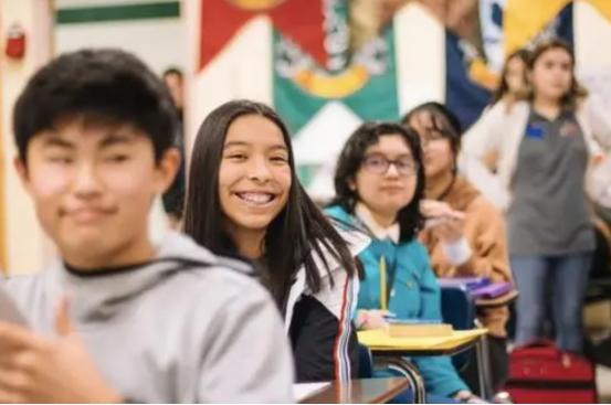 “取消英语”已成既定事实？家长举双手一致赞同，官方作出回应