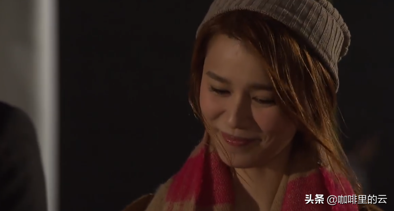 男女主角间无丝毫真情，结局“双黑双灭”，这部剧太不“TVB”了