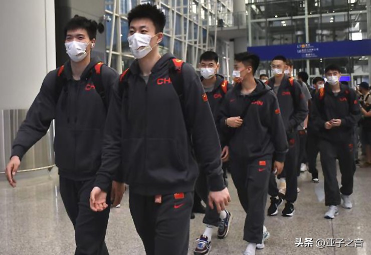 2023年男篮世界杯32强分档出炉！中国男篮被挤到第六档，处境堪忧